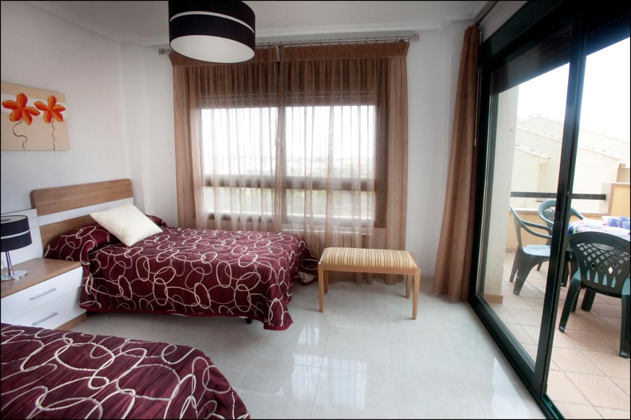 Apartamentos Lomas De Кампоамор Номер фото